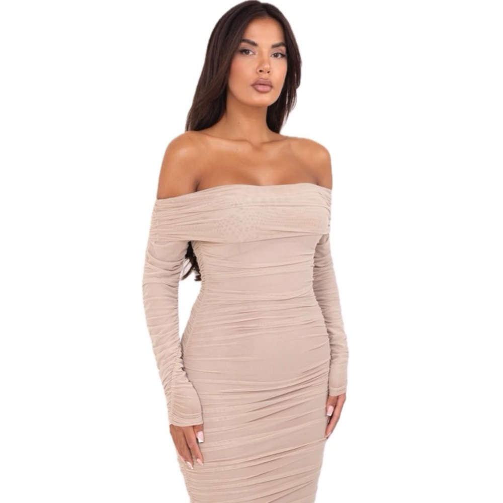 Label Nue NWTLILLIE TAUPE DRESS Elegant Off-Shoulder Beige Dress